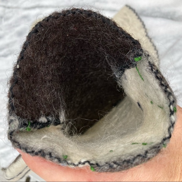 Mittens M - Picture 5 of 7